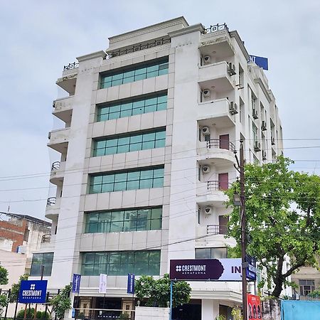 Готель Crestmont Ashapurna Jaipur, Banipark Екстер'єр фото
