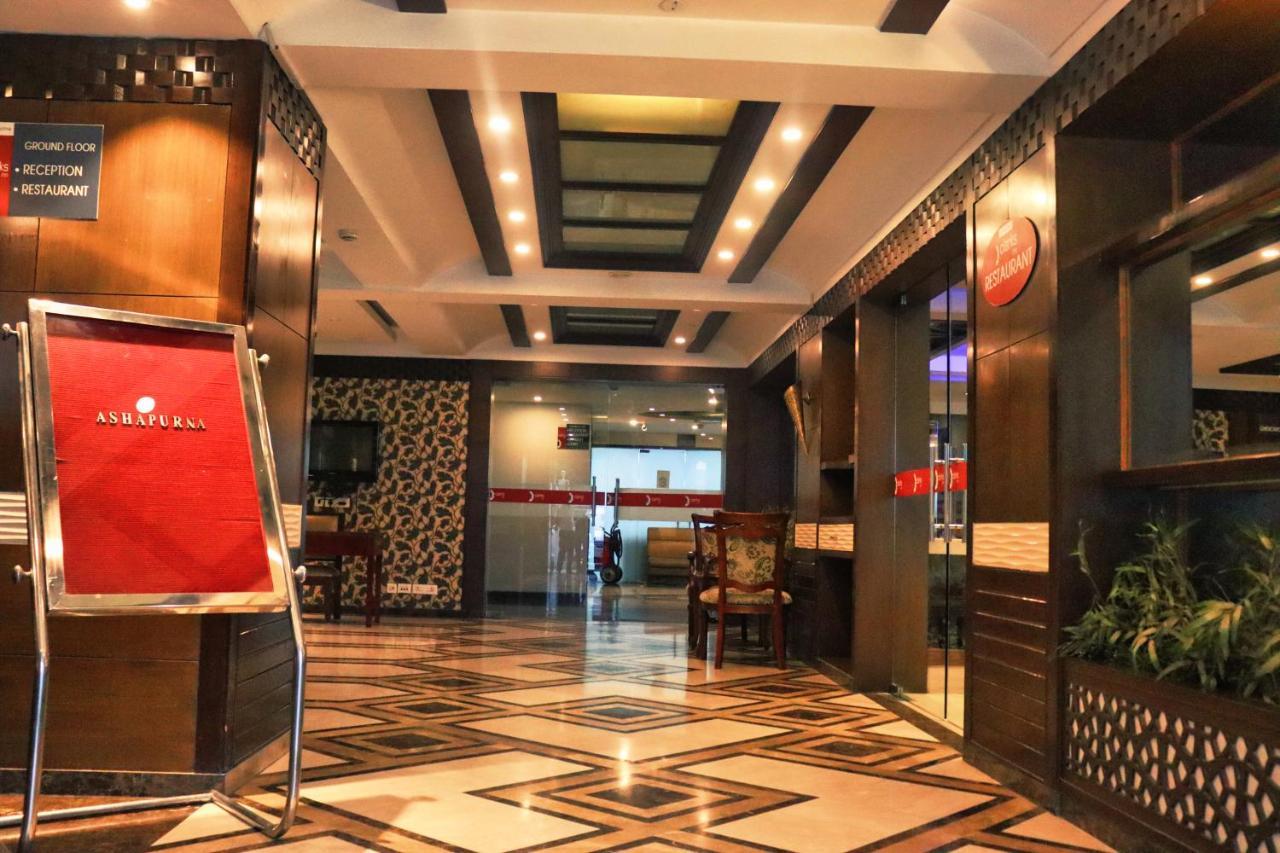 Готель Crestmont Ashapurna Jaipur, Banipark Екстер'єр фото